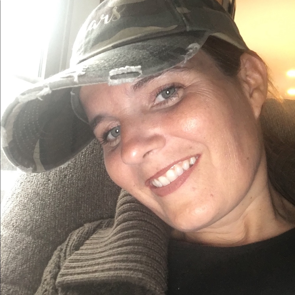 Meet your Posher, Heidi